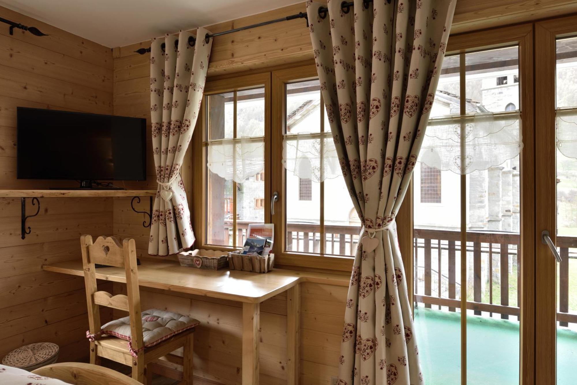 Hotel Les Mélèzes Haudères Szoba fotó